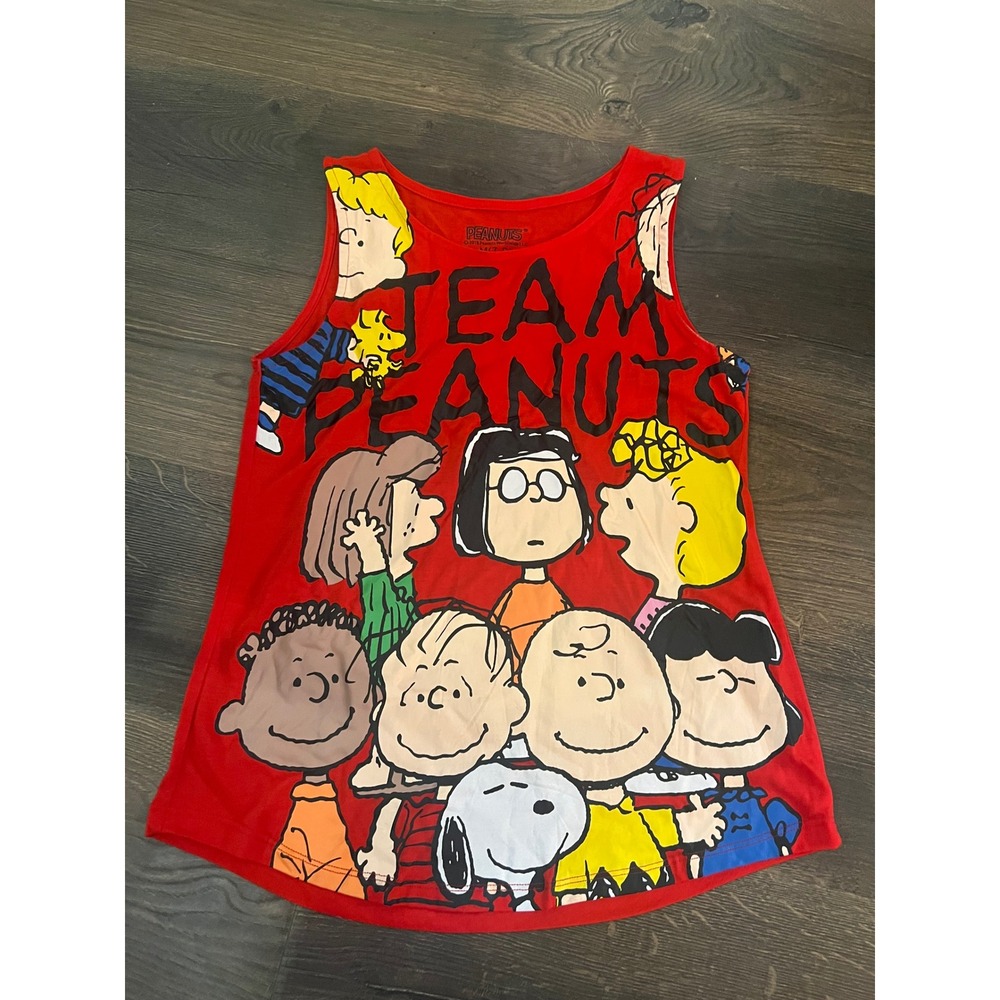 Peanuts Worldwide Team Peanuts Graphic Tank Top Red Charlie Brown Snoopy Medium